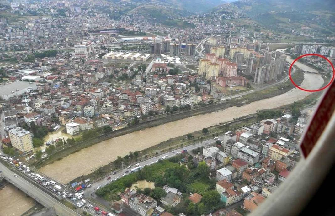 12 kişi ölmüştü! Mühendislik hatası olarak anılan köprü 23 yıl sonra yenileniyor 2